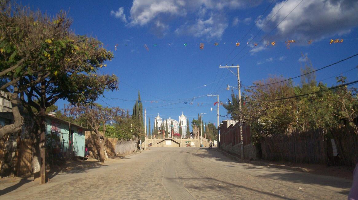 entrada del pueblo