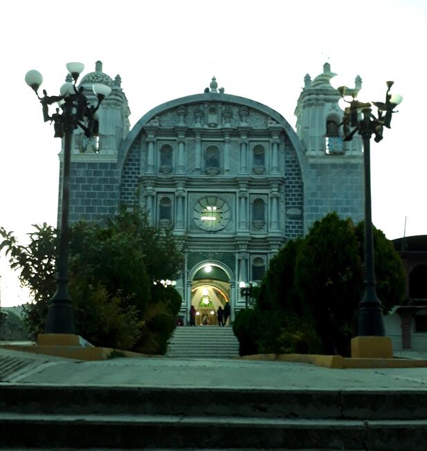Entrada iglesia